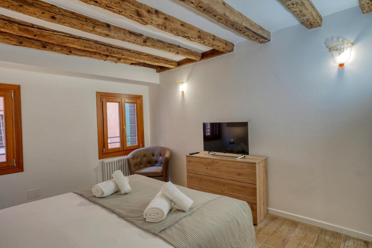 Ecco Suites Apartments Venetië Buitenkant foto