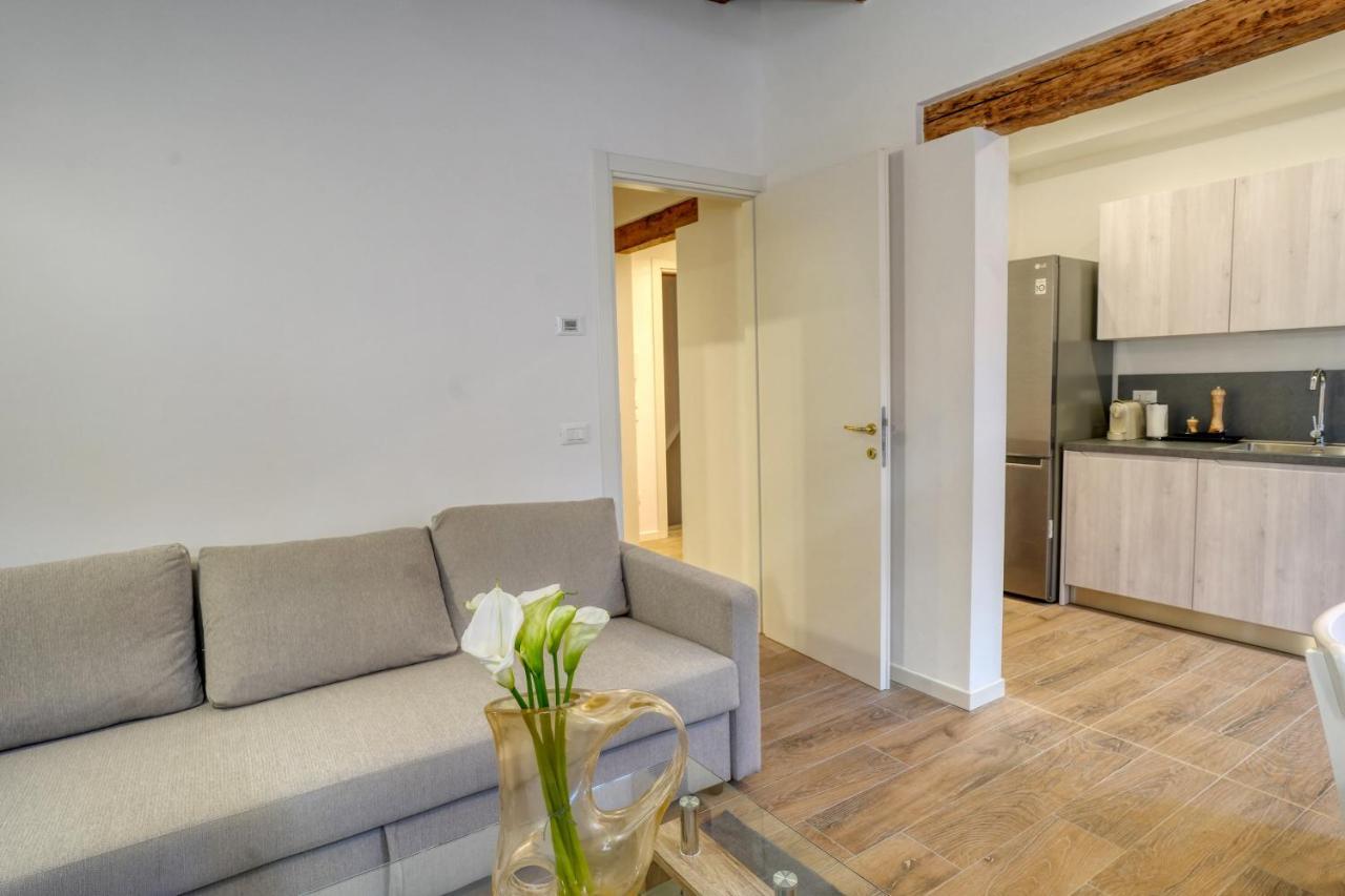 Ecco Suites Apartments Venetië Buitenkant foto