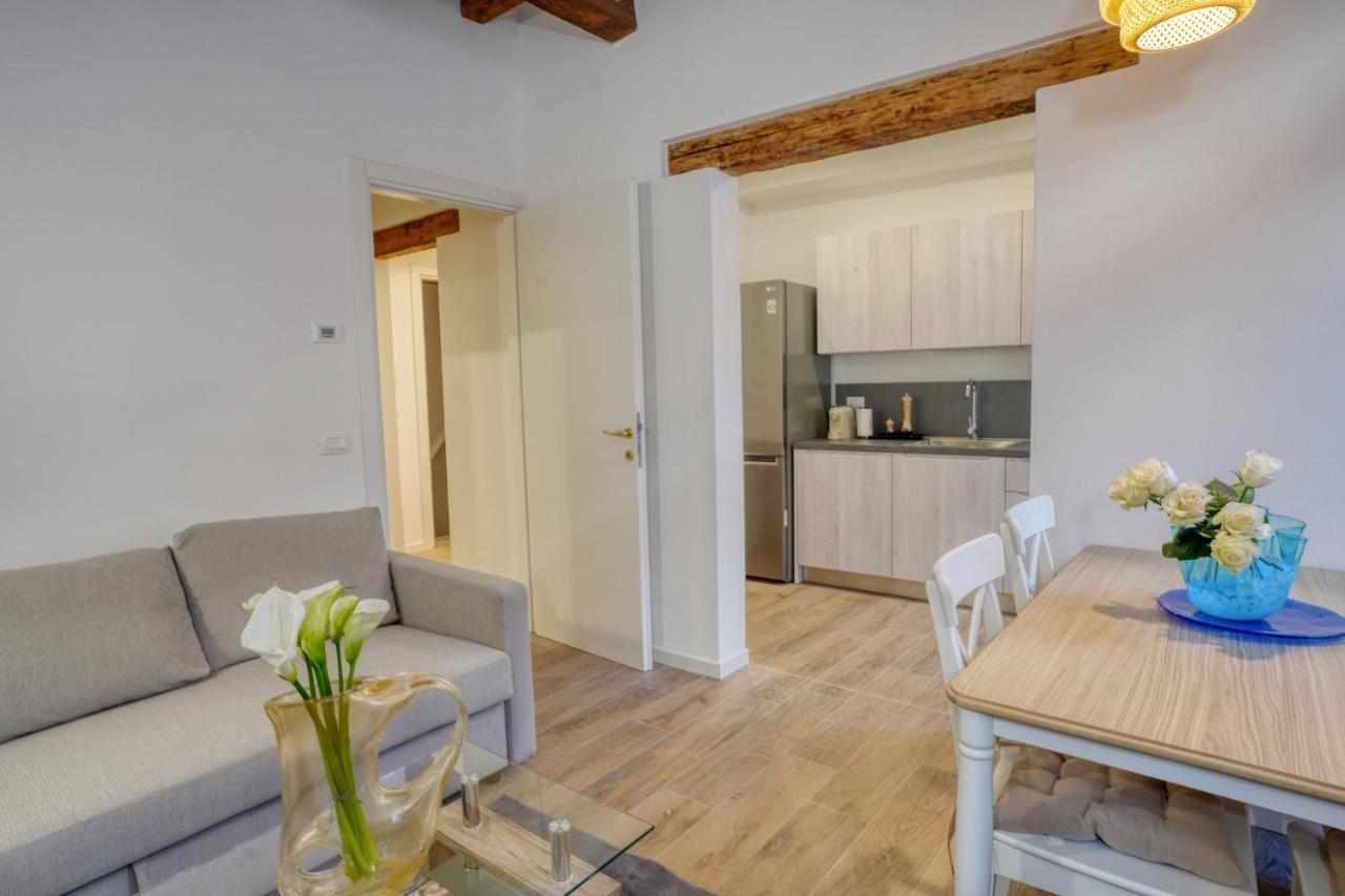 Ecco Suites Apartments Venetië Buitenkant foto